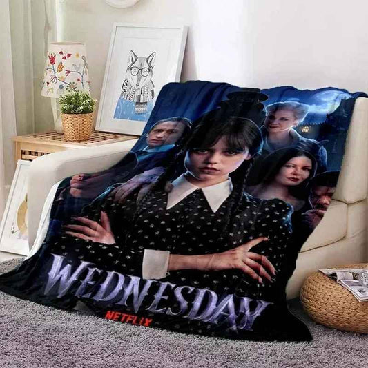 Coperta Mercoledì Addams – Comfort Gotico con 9 Design Unici 🌙